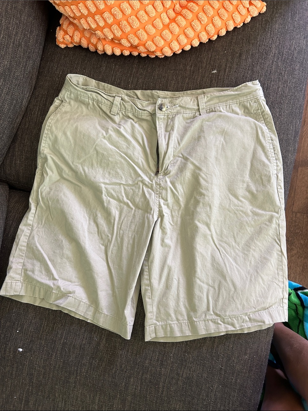 Disney Men's khaki/stone Flat-Front Cotton-Blend Shorts